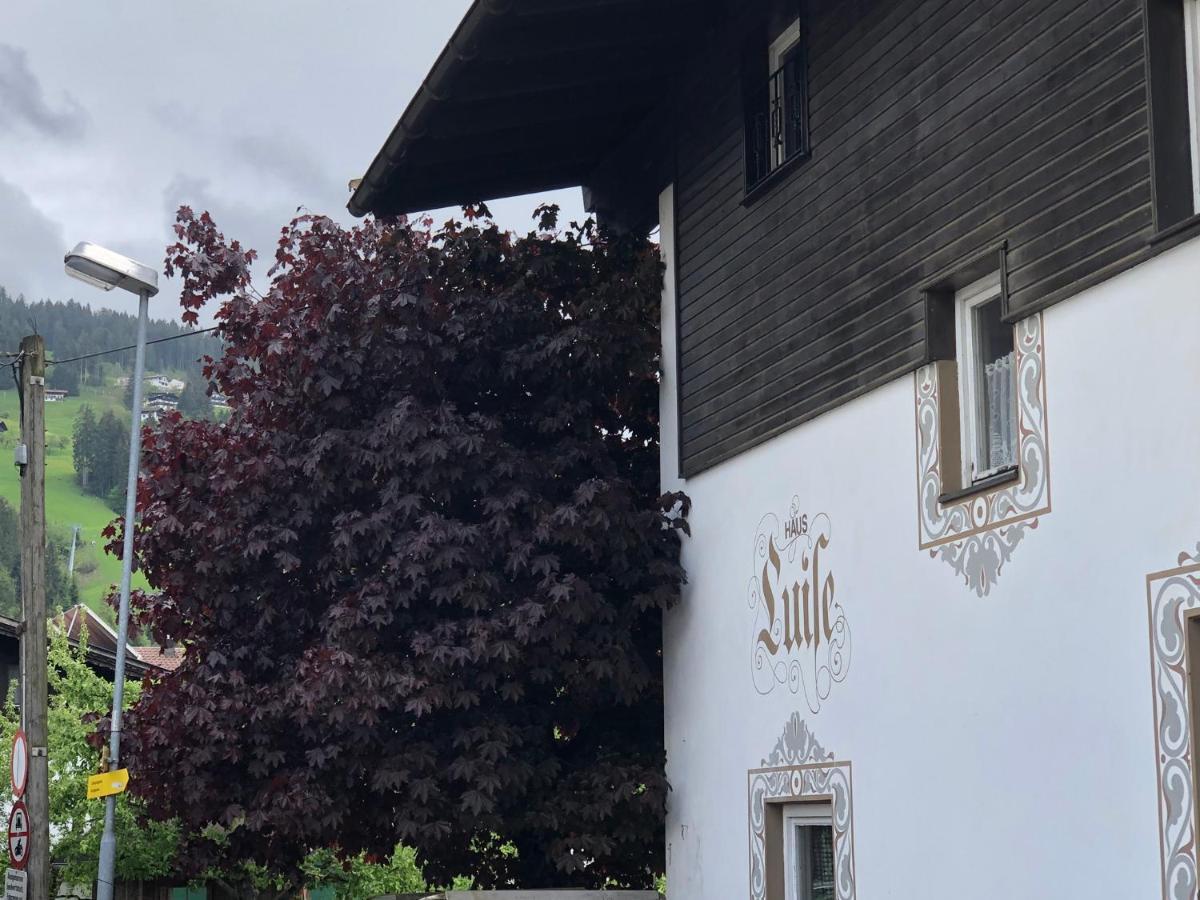 Haus Luise 호텔 베스텐도르프 외부 사진